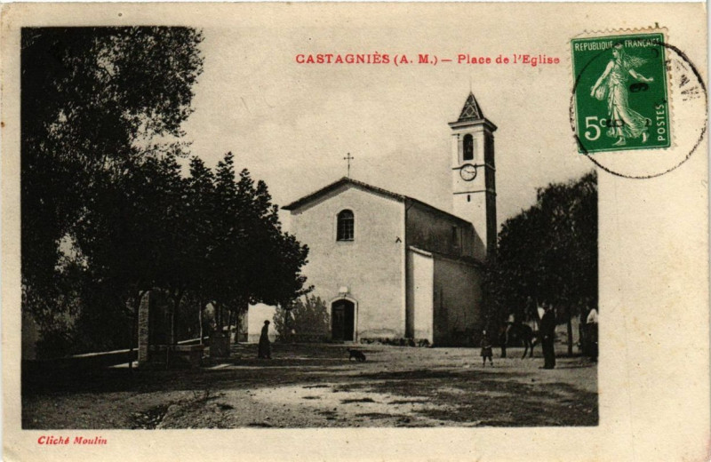 Carte postale ancienne Castagnies Place de l'Eglise