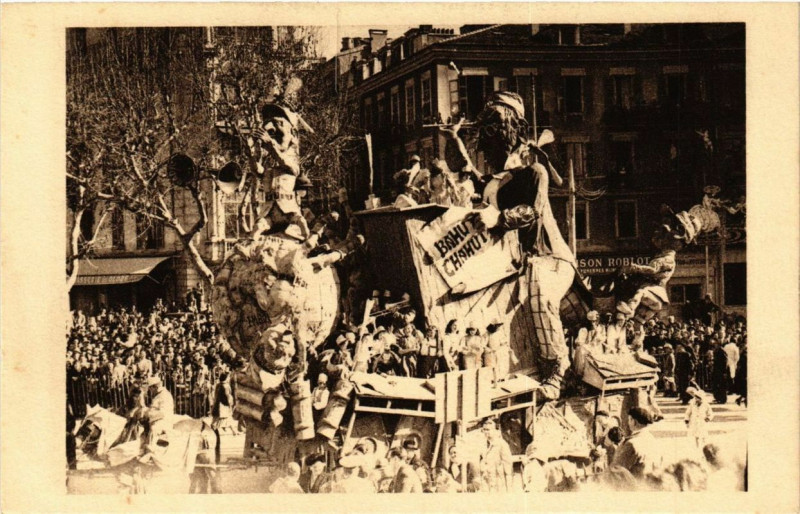 Carte postale ancienne Carnaval de Nice Char Bahuâ€¦. Chahut à Nice