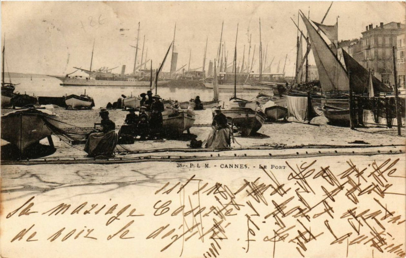 Carte postale ancienne Cannes Le Port à Cannes