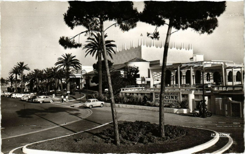 Carte postale ancienne Cannes Le Palm-Beach à Cannes
