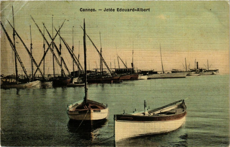 Carte postale ancienne Cannes Jetee Edouard Albert à Cannes