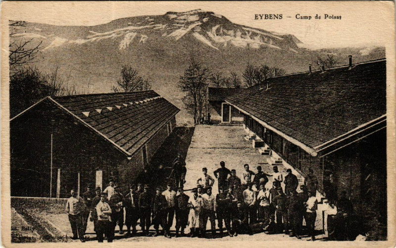 Carte postale ancienne Eybens - Camp de Poisat à Eybens