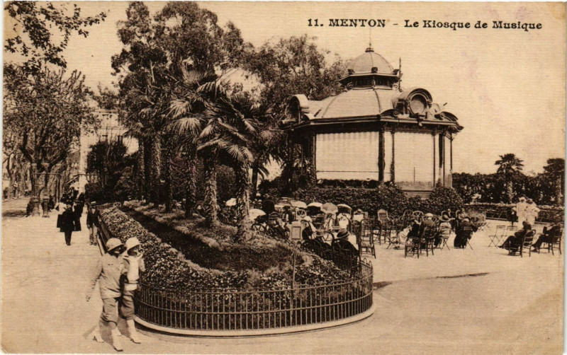 Carte postale ancienne Menton - Le Kiosque de Musique à Menton