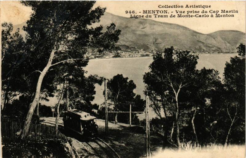 Carte postale ancienne Menton - Vue prise du Cap Martin - Ligne du Tram de Monte-Carlo à Menton