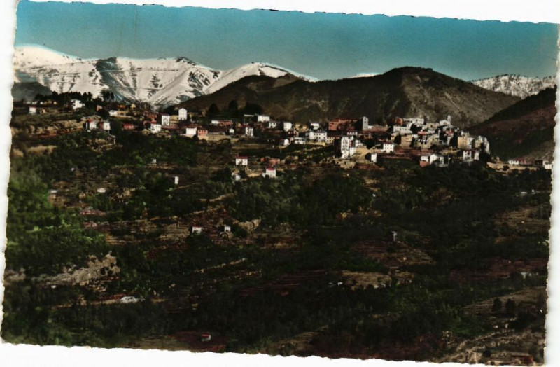 Carte postale ancienne Berre-les-Alpes - Vue générale et la chaine des Alpes à Berre-les-Alpes