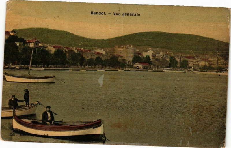 Carte postale ancienne Bandol - Vue géénérale
