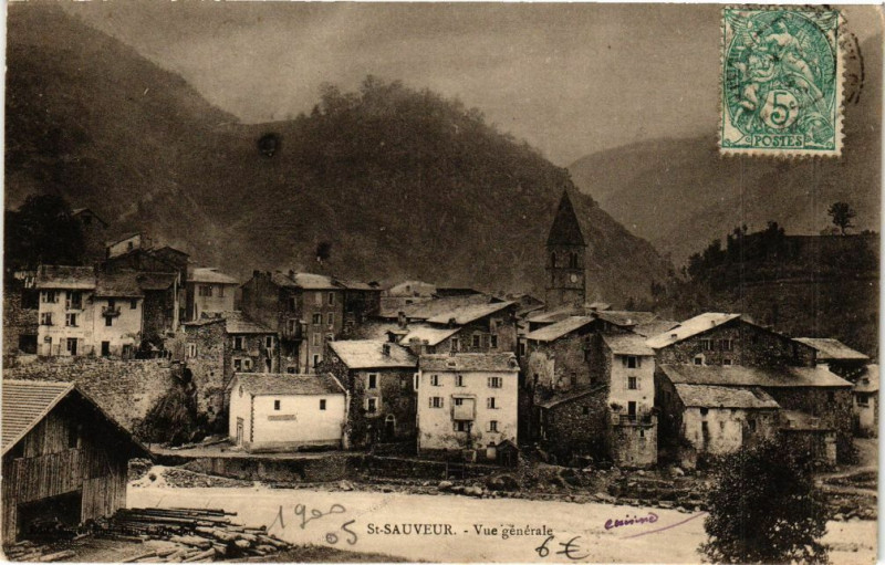 Carte postale ancienne Saint-Sauveur -Vue générale