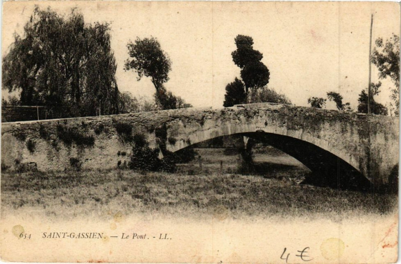 Carte postale ancienne Saint-Gassien-Le Pont