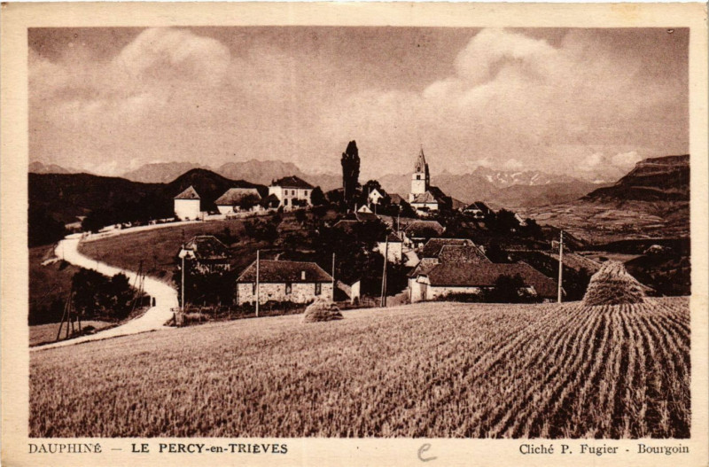 Carte postale ancienne Dauphiné - Le Percy-en-Trives à Percy