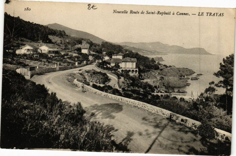Carte postale ancienne Nouvelle Route de Saint-Raphael a Cannes Le Trayas à Cannes