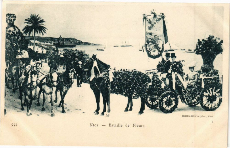 Carte postale ancienne Nice Bataille de Fleurs à Nice