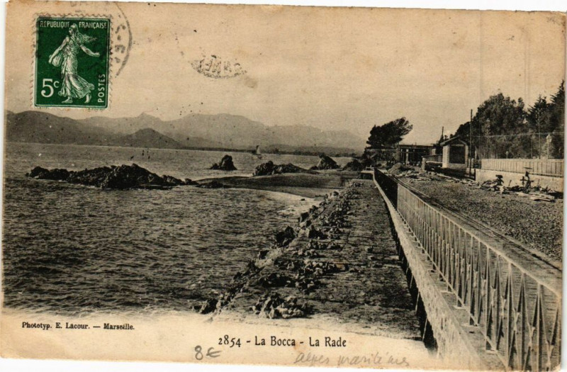 Carte postale ancienne Le Bocca-La Rade