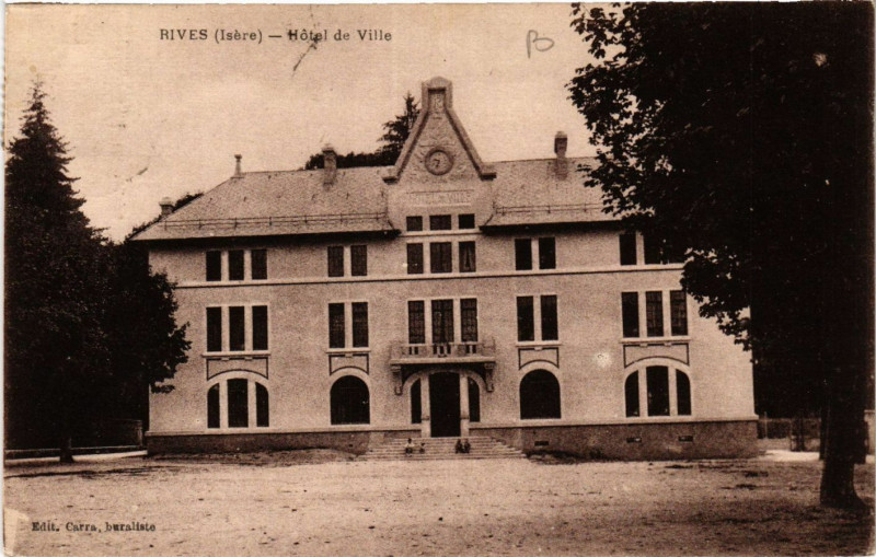 Carte postale ancienne Rives - Hotel de Ville à Rives