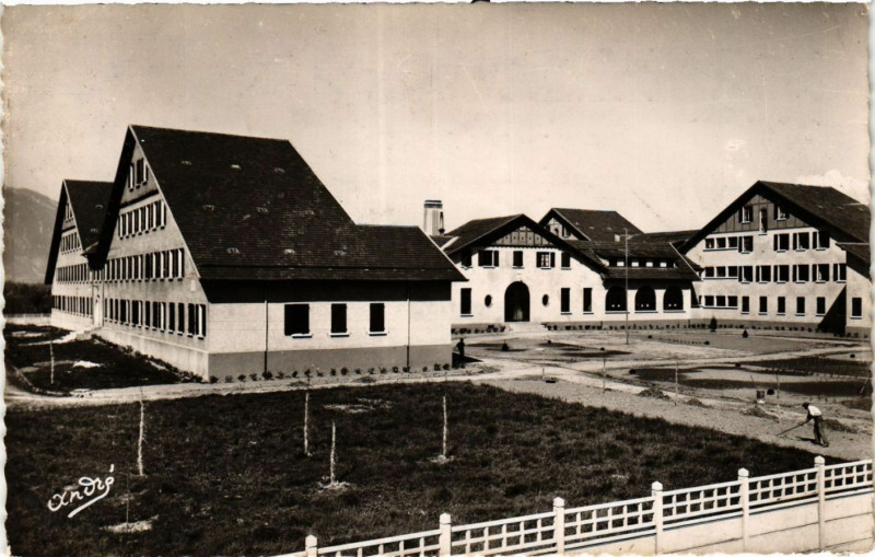 Carte postale ancienne Pontcharra-sur-Breda - Colonie de Vacances des Houilleres à Pontcharra