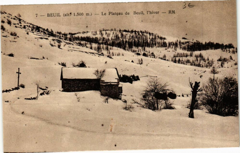 Carte postale ancienne Beuil Le Plateau de Beuil, l'hiver à Beuil