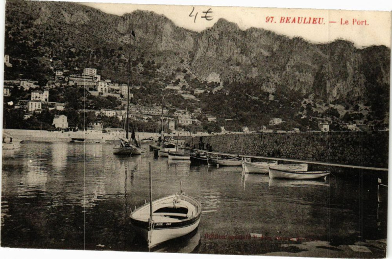 Carte postale ancienne Beaulieu Le Port