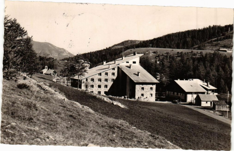Carte postale ancienne Valberg - lES Chastellans