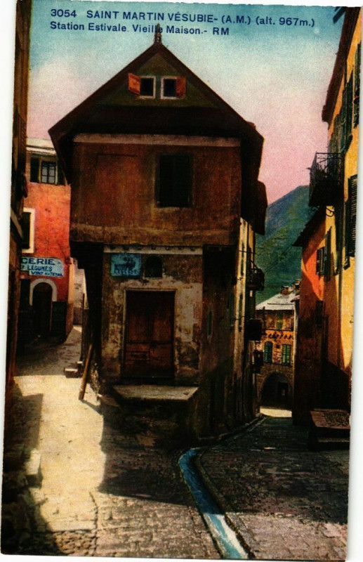 Carte postale ancienne Saint-Martin-Vesubie - Station estivale à Saint-Martin-Vésubie