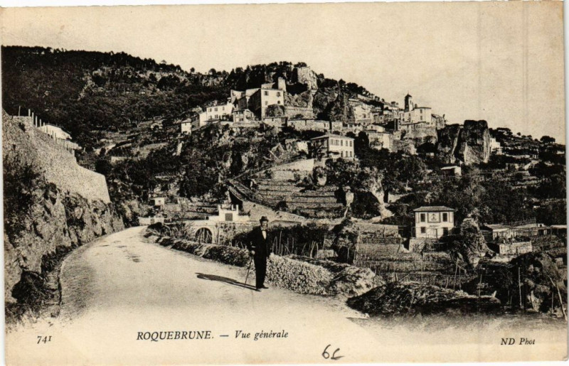 Carte postale ancienne Roquebrune - Vue générale