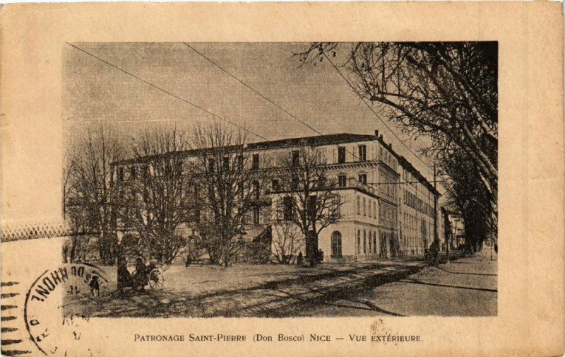 Carte postale ancienne Patronage saint - pierre Nice - Vue exterieure à Nice