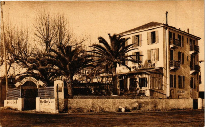 Carte postale ancienne Nice - Cafe restaurant à Nice