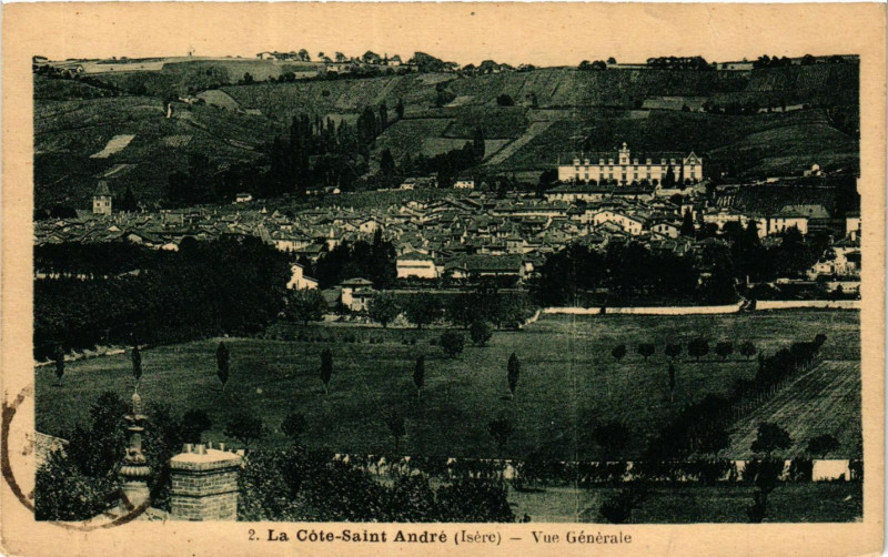 Carte postale ancienne La Cote-Saint-Andre - Vue générale à La Côte-Saint-André