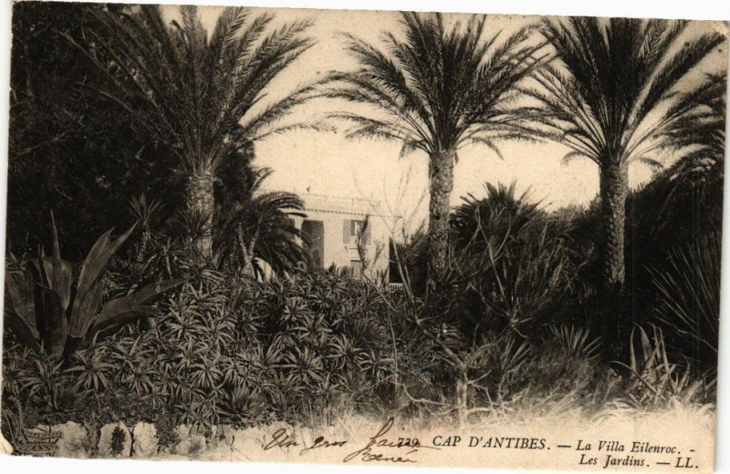 Carte postale ancienne Cap d'Antibes - lA Villa Eilenroc à Antibes