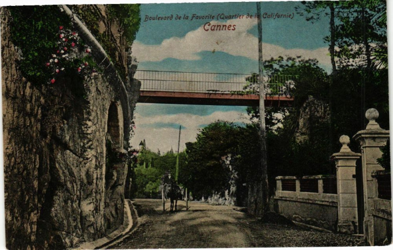 Carte postale ancienne Cannes - Boulevard de la favorite à Cannes