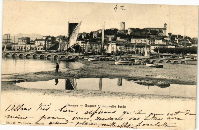 Carte postale ancienne Cannes - Suquet et nouvelle Jetée à Cannes