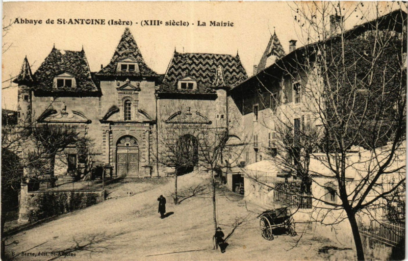 Carte postale ancienne Abbaye de Saint-Antoine - (Xiii siecle) - La Mairie à Saint Antoine l'Abbaye