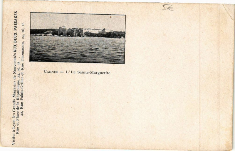 Carte postale ancienne Cannes - L'Ile Ste-Marguerite à Cannes