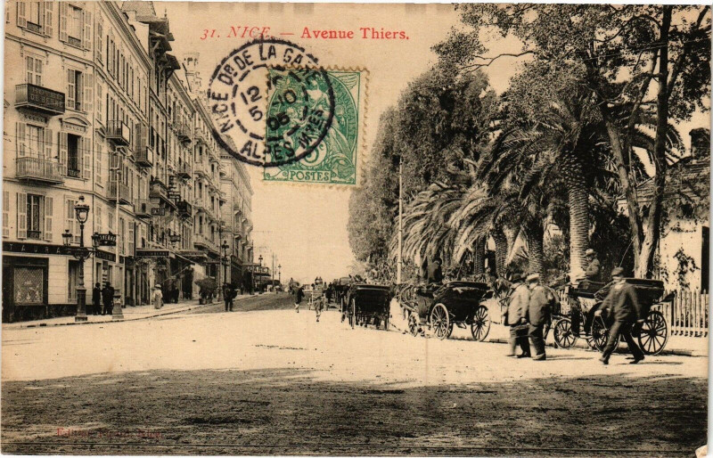 Carte postale ancienne Nice - Avenue thiers à Nice