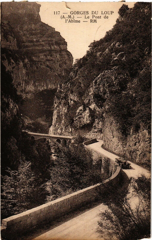 Carte postale ancienne Gorges du Loup - Le pont de l'abime