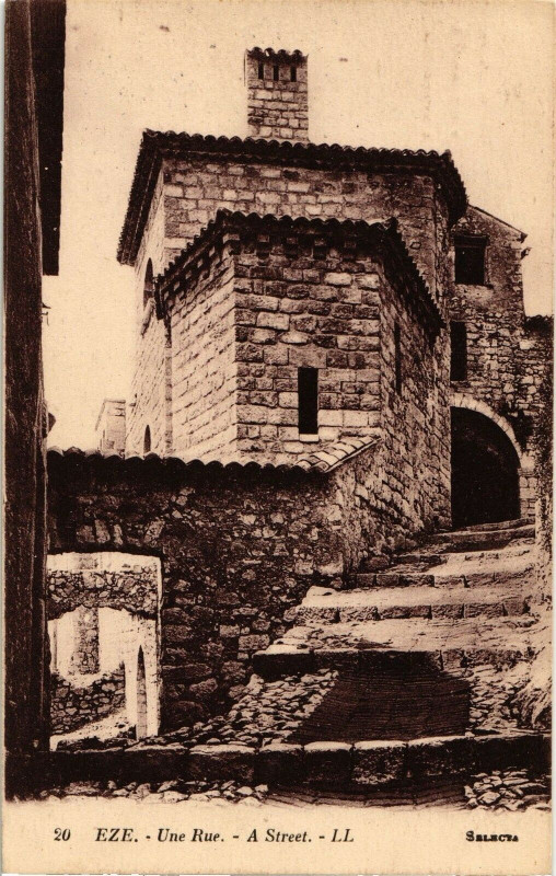 Carte postale ancienne Eze uNE Rue - A Street à Èze