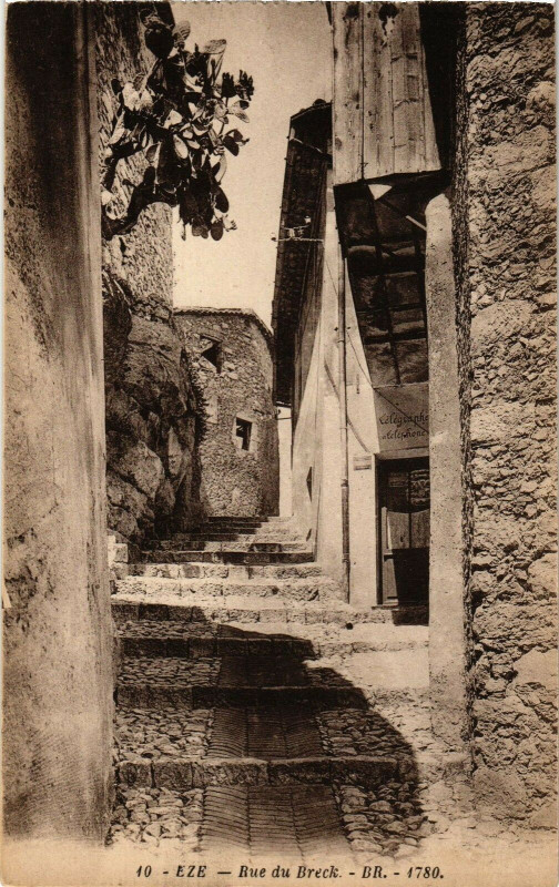 Carte postale ancienne Eze - Rue de breck - Br - 1780 à Èze