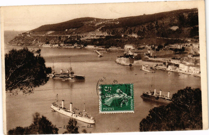 Carte postale ancienne Villefranche. - L'escadre