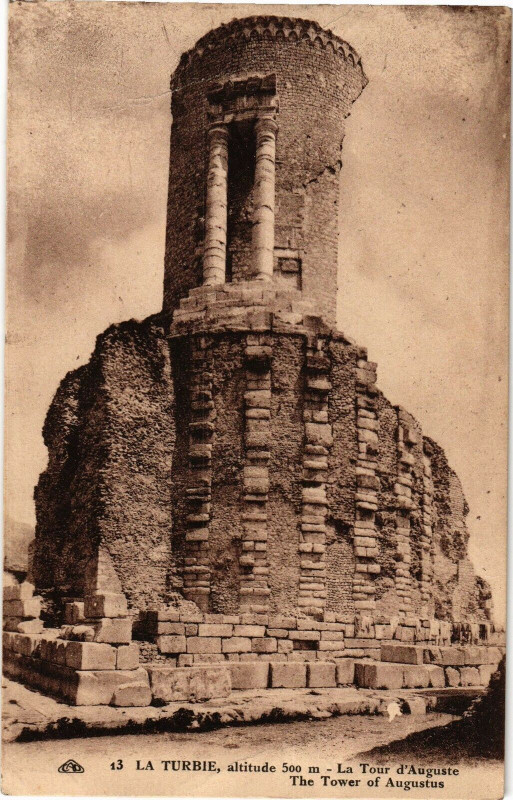 Carte postale ancienne La Turbie altitude 500 m - La tour d'auguste à La Tour