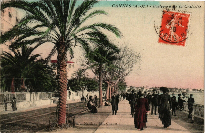 Carte postale ancienne Cannes - Boulevard de la Croisette à Cannes