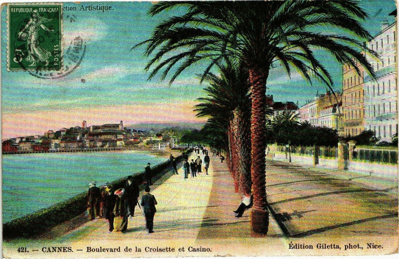 Carte postale ancienne Cannes - Boulevard de la Croisette et Casino à Cannes