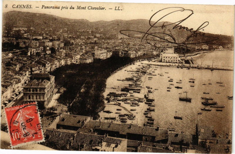 Carte postale ancienne Cannes - Panorama pris du Mont Chevalier à Cannes