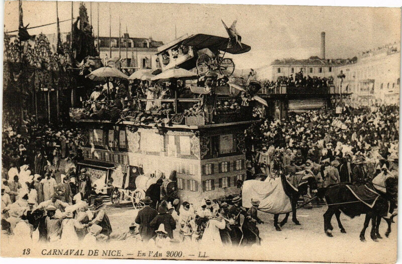 Carte postale ancienne Carnaval de Nice - En l'An 2000 à Nice