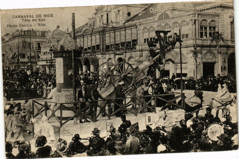 Carte postale ancienne Carnaval de Nice - Téte en bas à Nice
