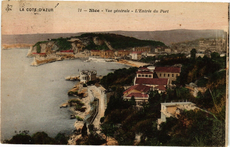 Carte postale ancienne La Cote d'Azur - Nice - Vue générale - l'Entrée du Port à Nice