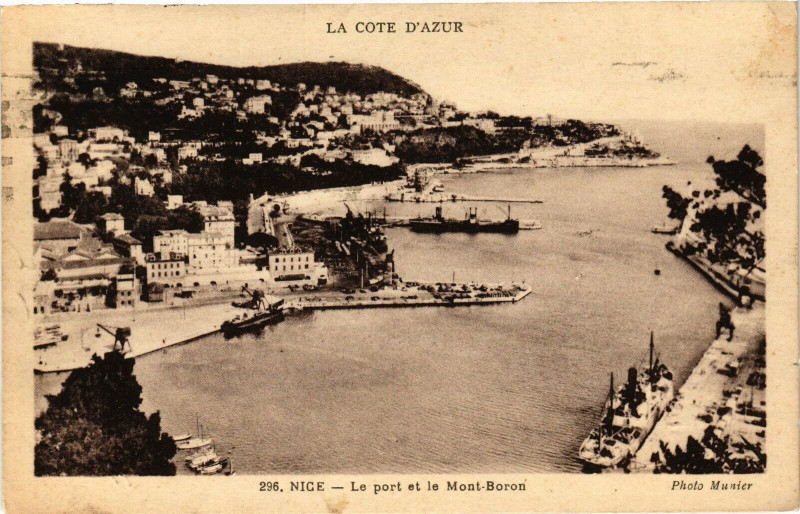 Carte postale ancienne La Cote d'Azur - Nice - Le Port et le Mont-Boron à Nice