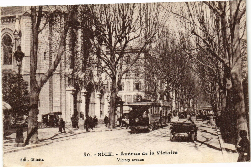 Carte postale ancienne Nice - Avenue de la Victoire à Nice