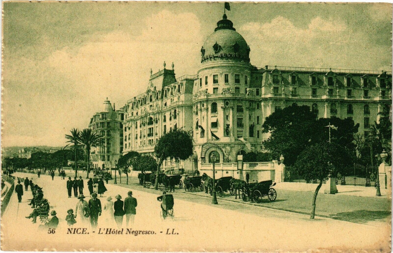 Carte postale ancienne Nice - L'Hotel Negresco à Nice