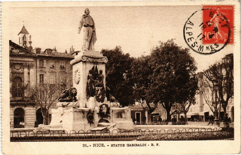 Carte postale ancienne Nice - Statue Garibaldi à Nice