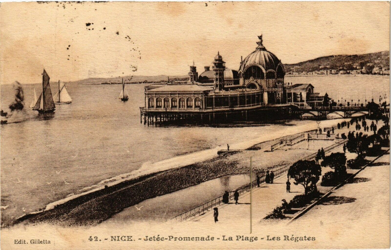 Carte postale ancienne Nice - Jetée-Promenade - La Plage - Les Régetes à Nice