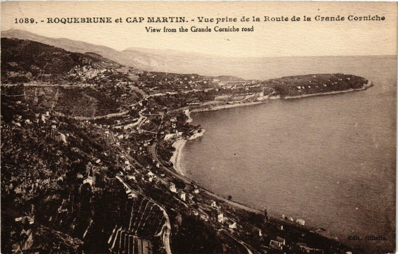 Carte postale ancienne Roquebrune Et Cap Martin - Vue prise de la route
