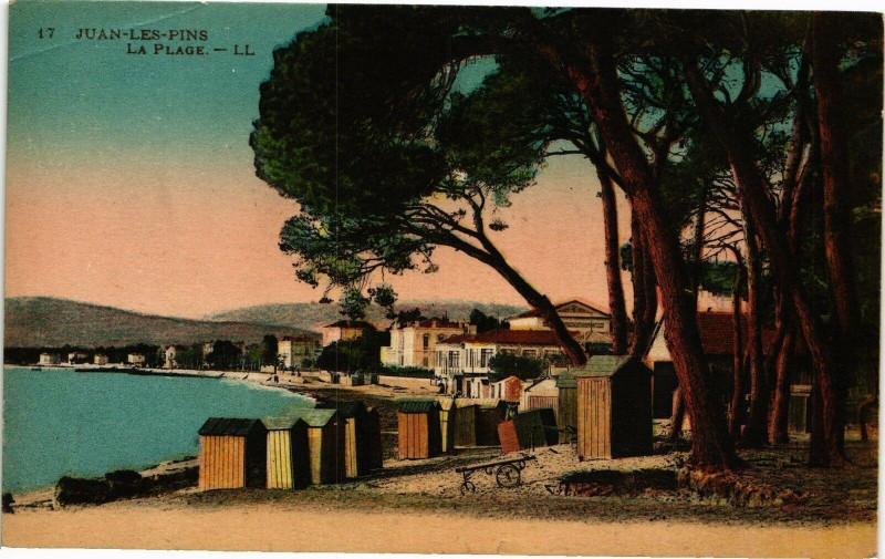Carte postale ancienne Juan-les-Pins - La plage